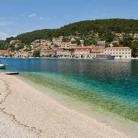 The White House, Brac * Pucisca