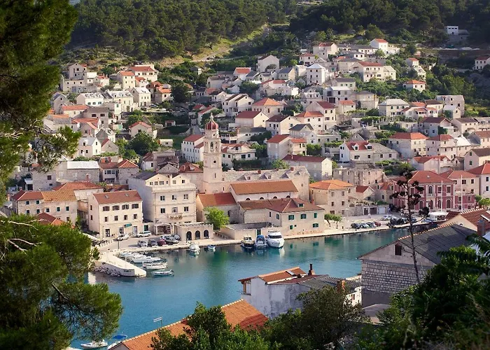 The White House, Brac