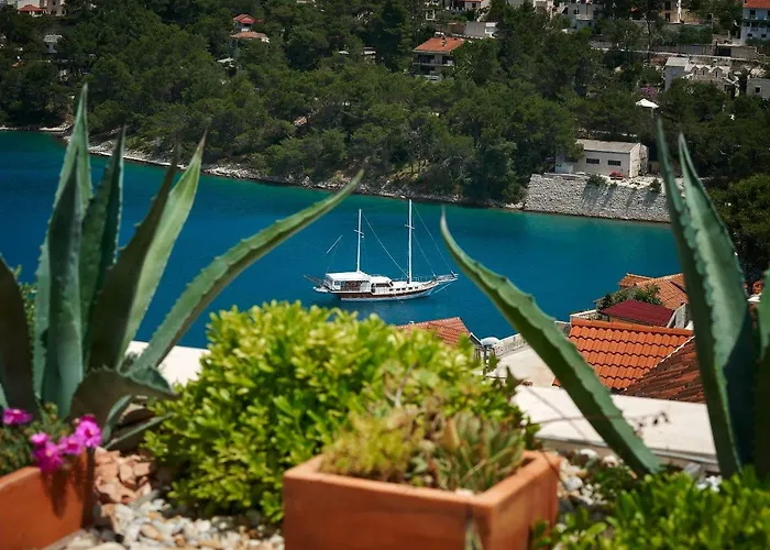 The White House, Brac ヴィラ *