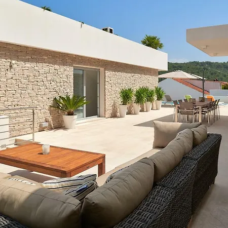 Villa The White House, Brac *